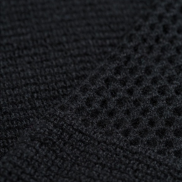 NWOT Lululemon Padma Scarf black merino wool shawl wrap shrug - Picture 5 of 8